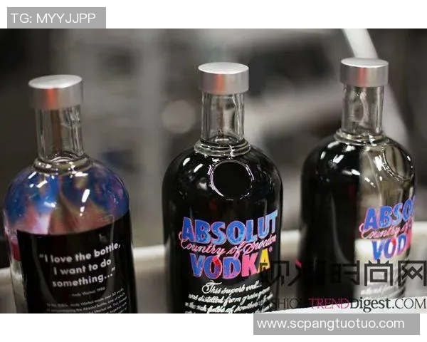 足球球星经典签名复刻珍藏版限量发行纪念展示活动